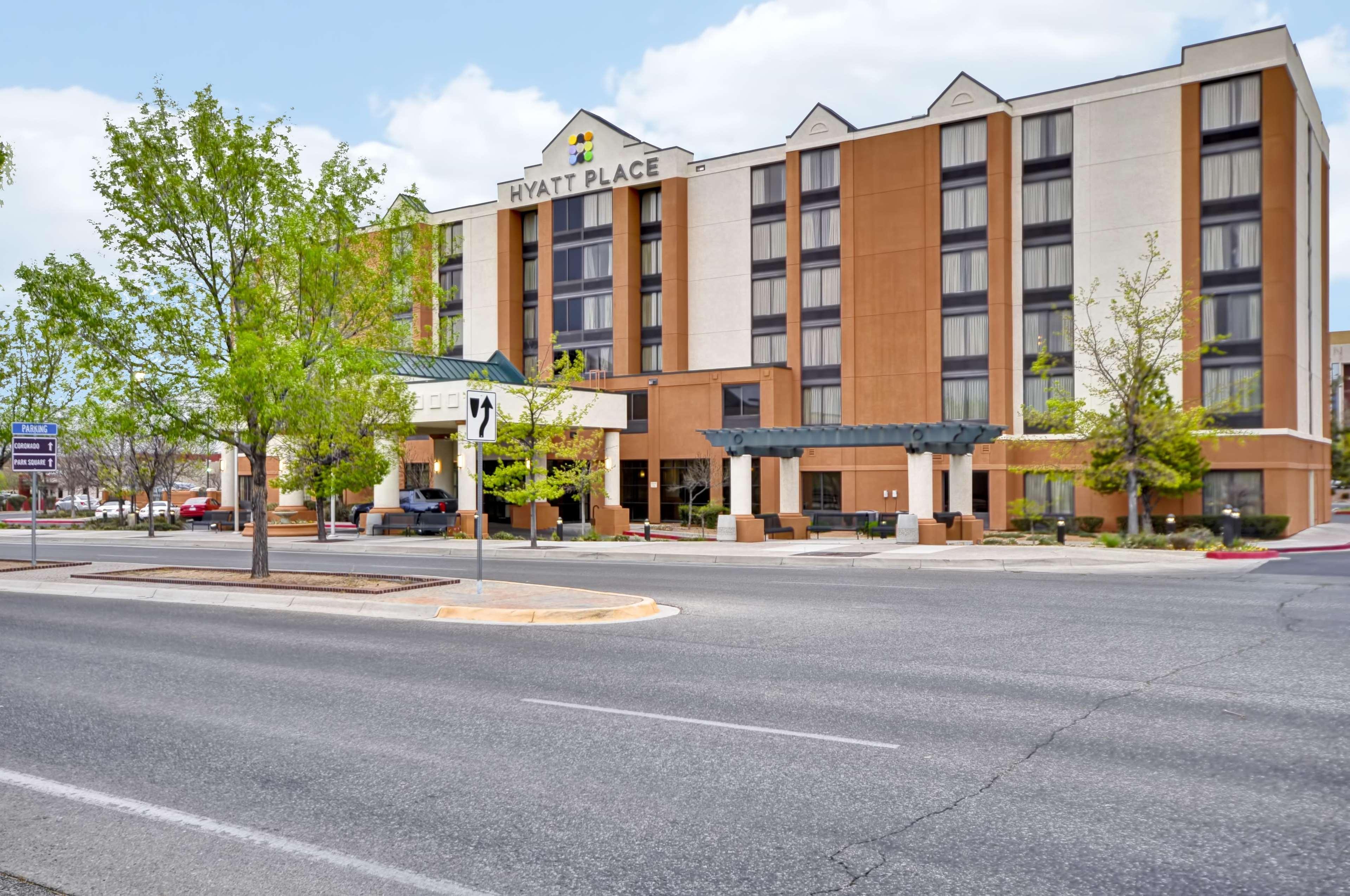 Hyatt Place Albuquerque Uptown Exterior photo