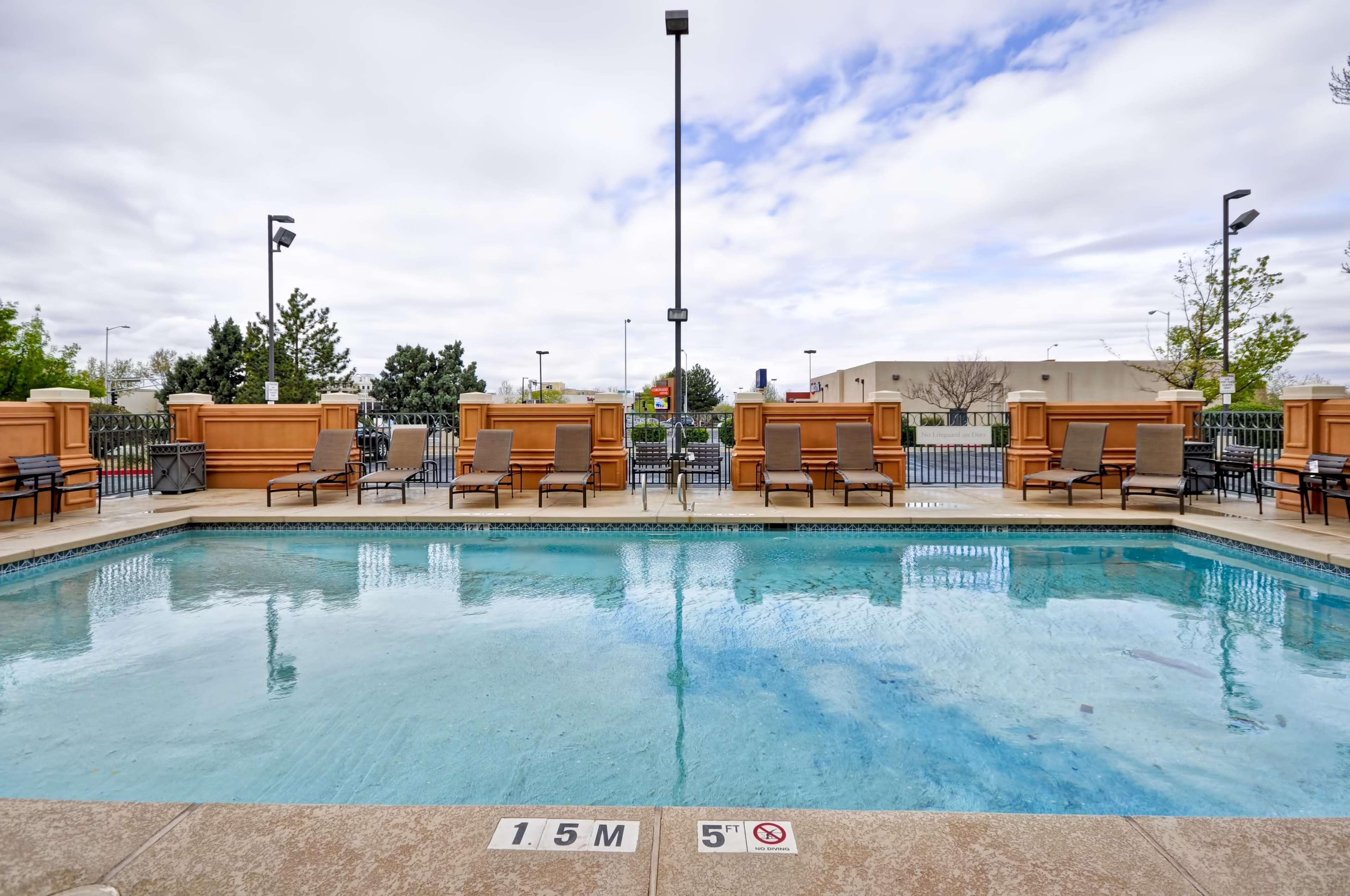 Hyatt Place Albuquerque Uptown Exterior photo